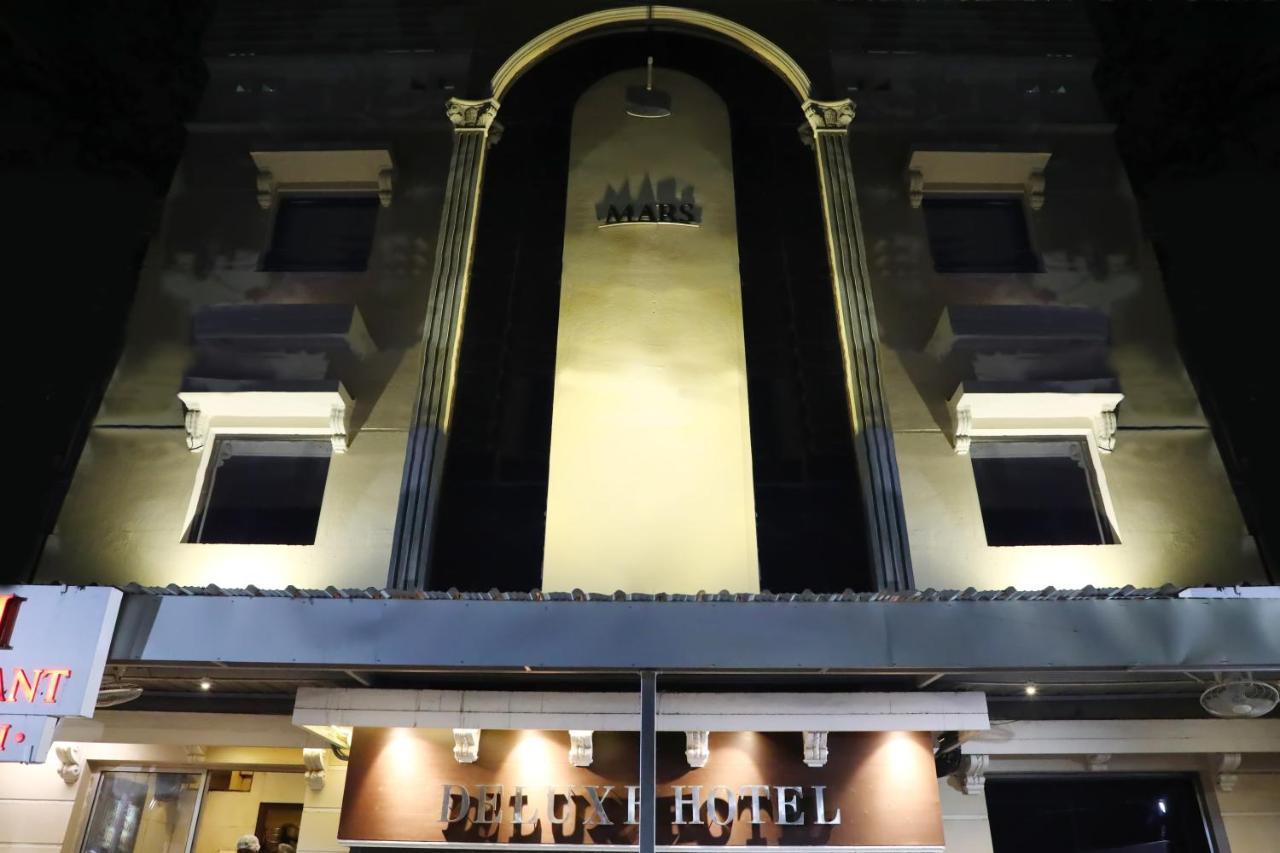 Deluxe Hotel Madrás Exterior foto